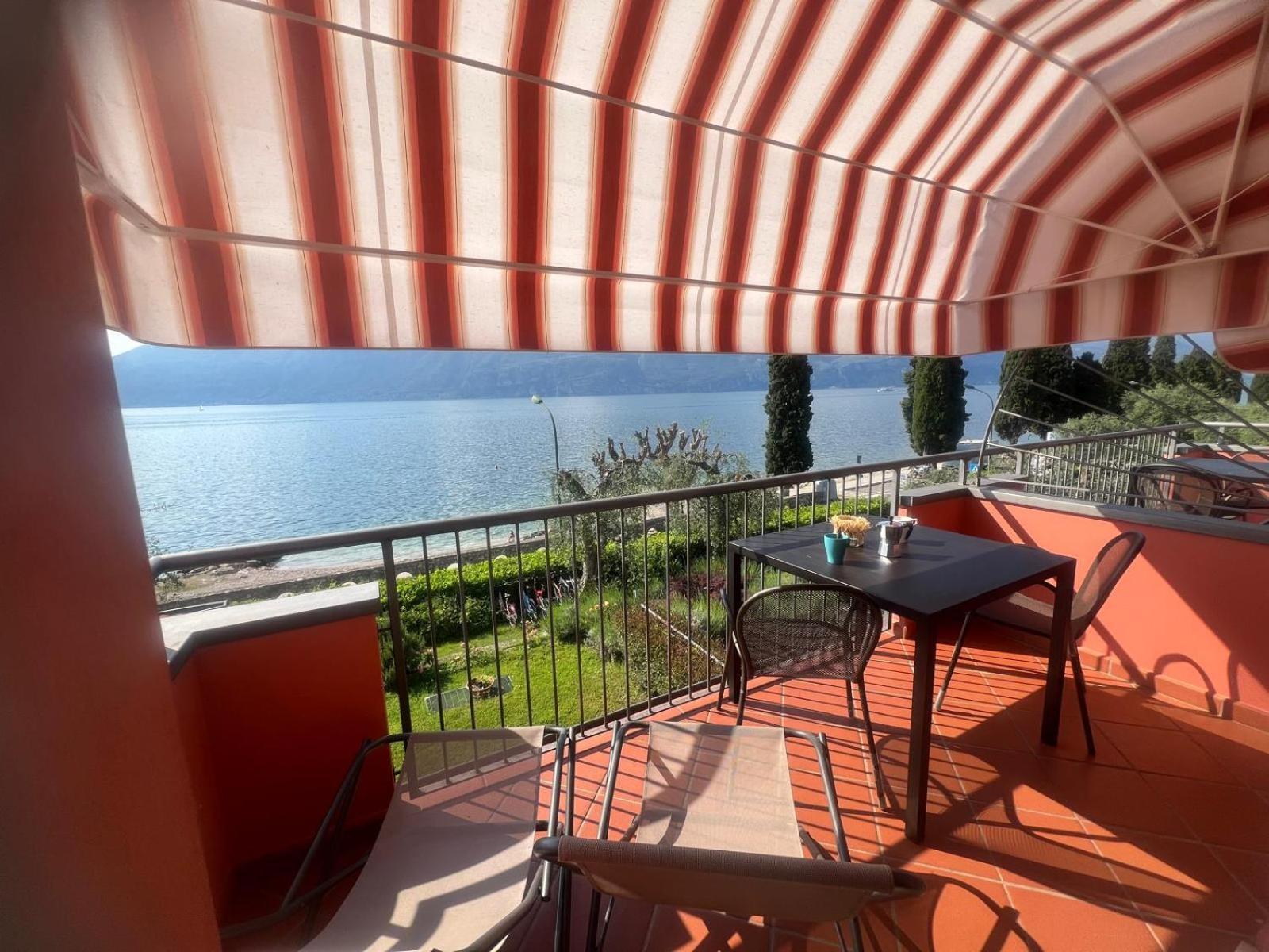 Residence Villa Al Lido Brenzone sul Garda Dış mekan fotoğraf